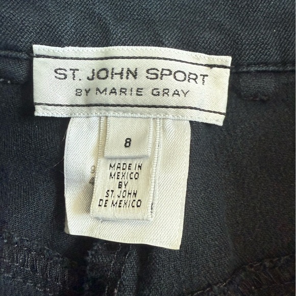 ST JOHN SPORT Marie Gray White Stretch Straight Leg Jeans Gold Tone Hardware 8 - Picture 3 of 5